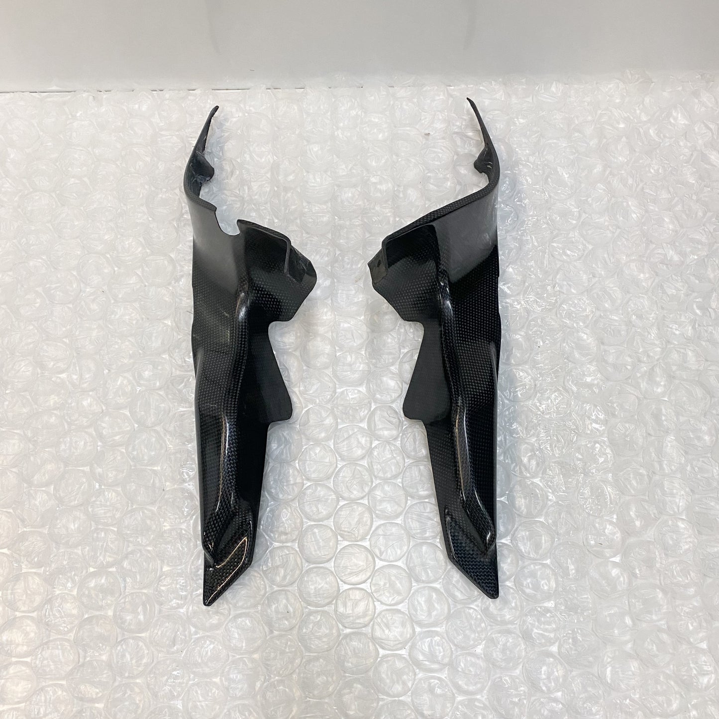 Ducati Carbon Air Duct Covers 1098R/1198R 460Z0021A& 460Z0021B USED