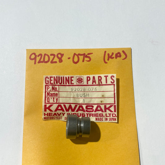 KAWASAKI BUSH 92028-075