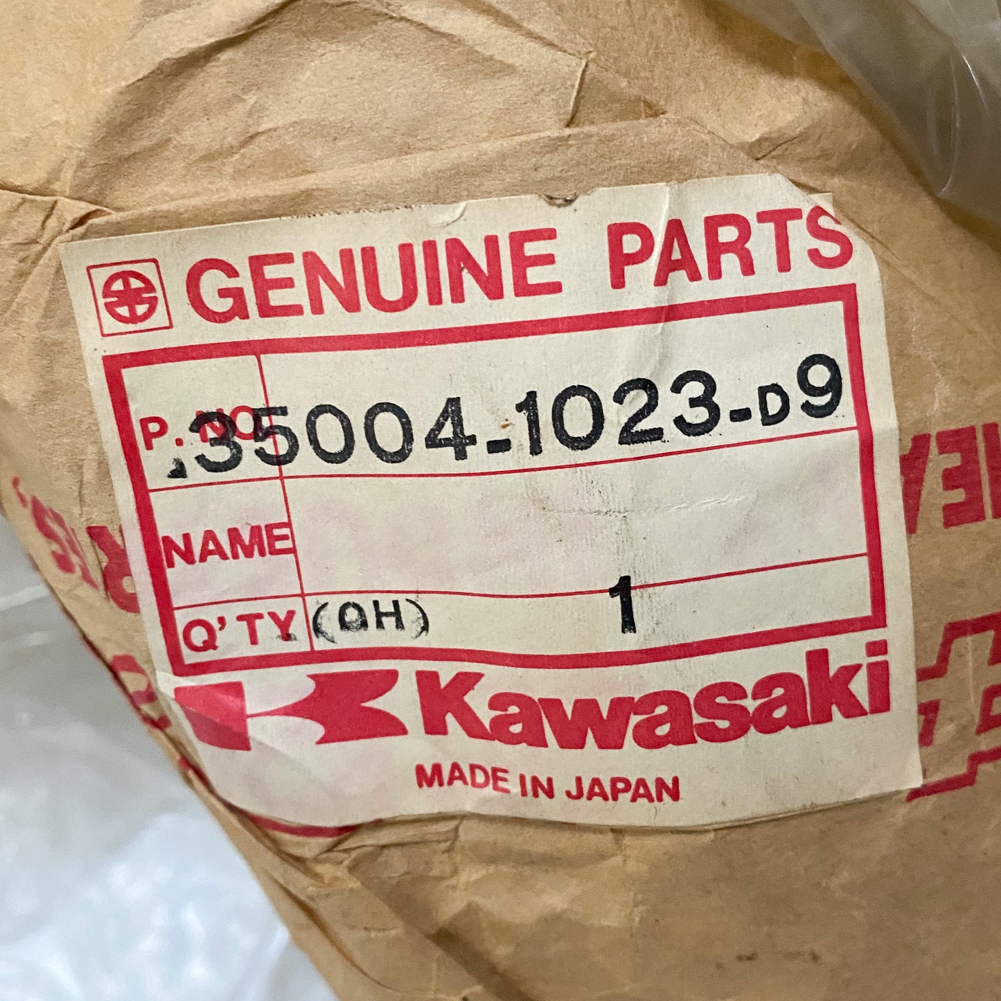 Kawasaki FENDER- FR, L.P. RED 35004-1023-D9 NOS