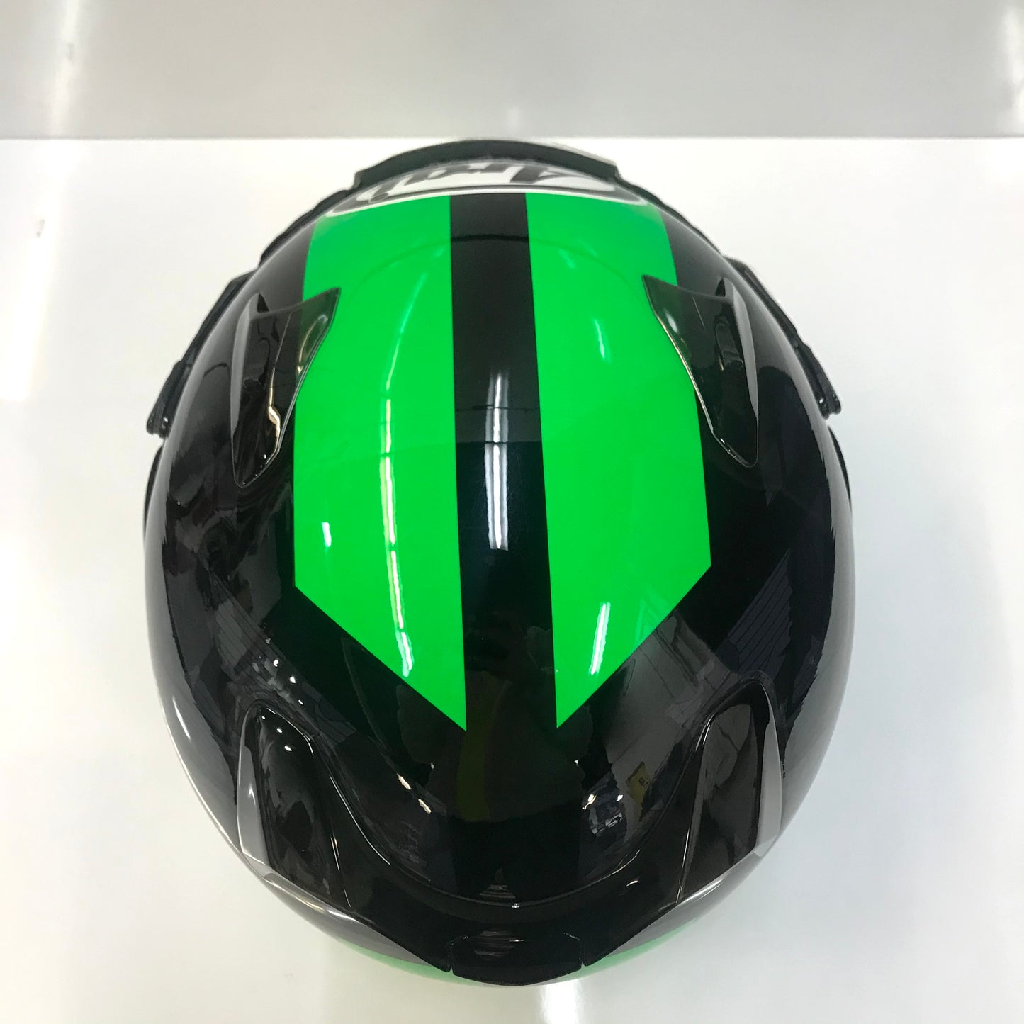 Arai Signet-Q Pro Tour Scheme Green- Small 818341