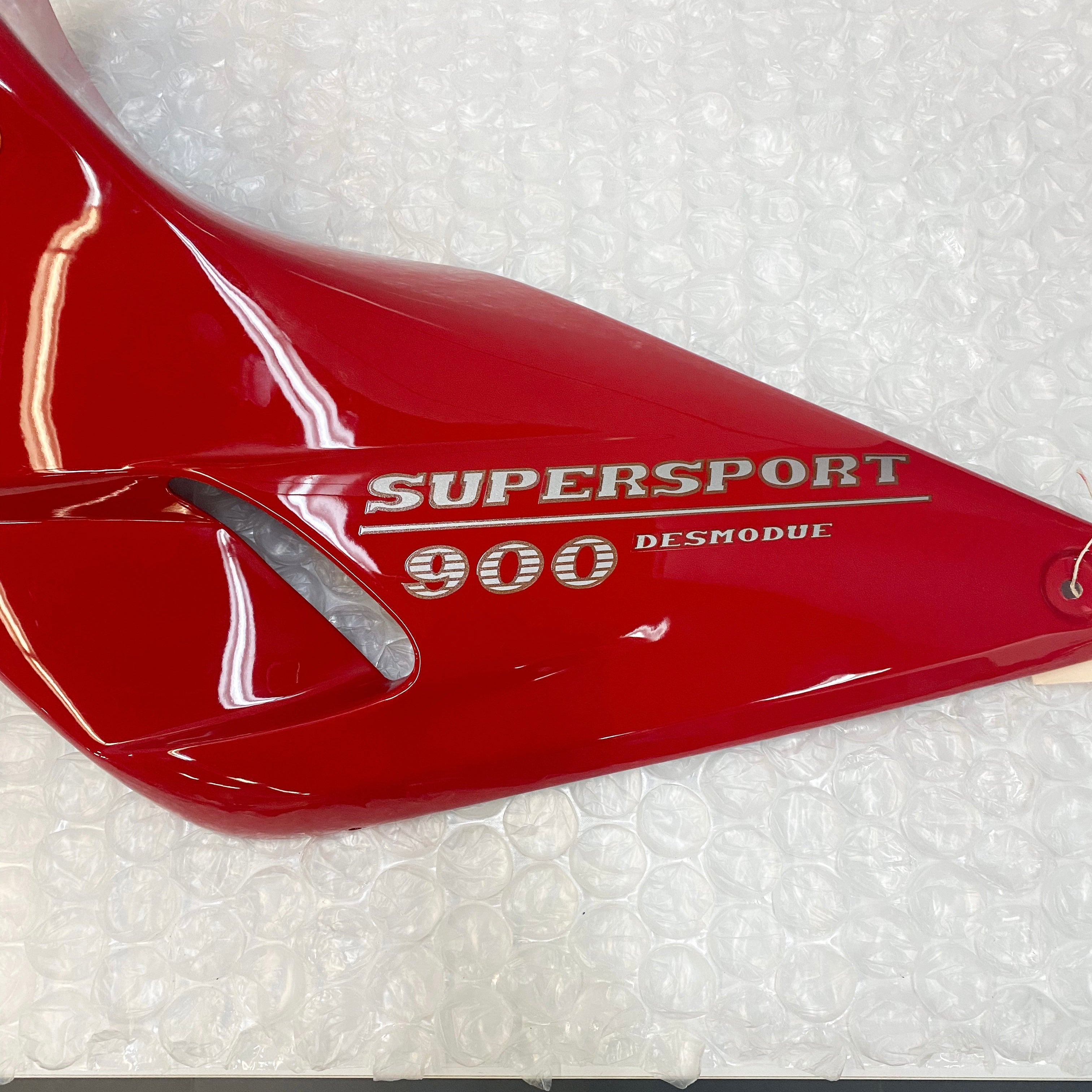 Ducati Supersport 900ss L/H Half Fairing, Red - 48010671AA Used