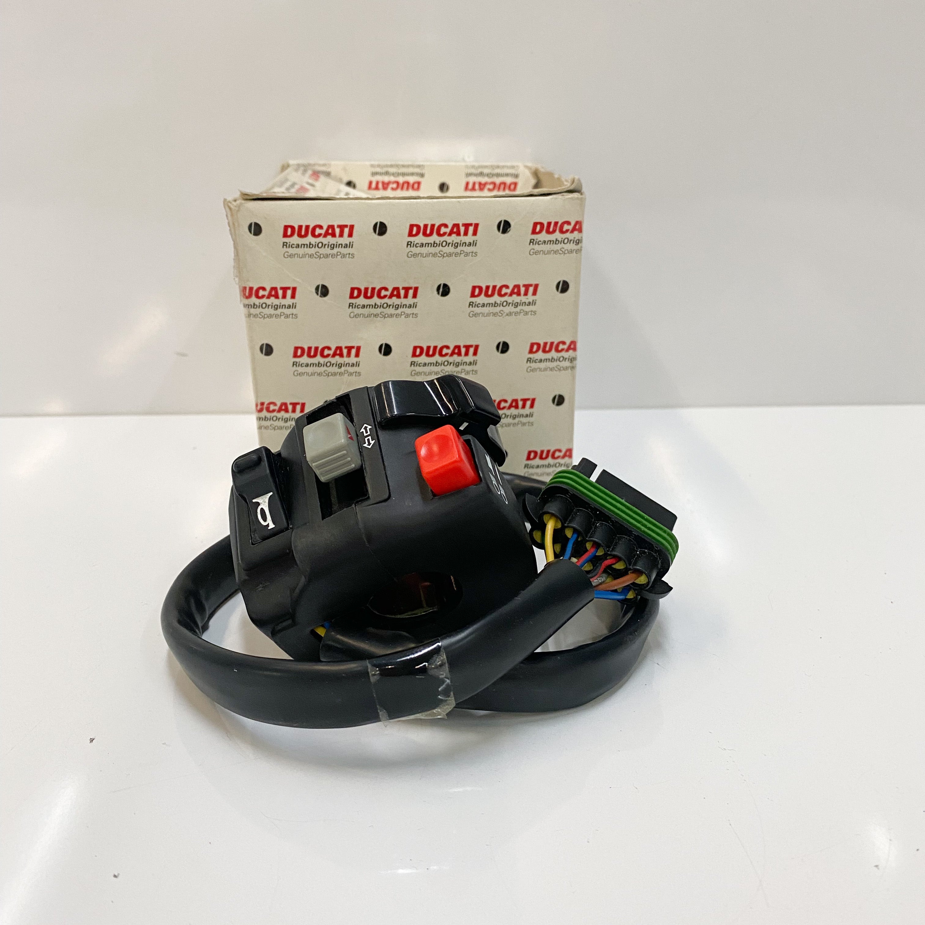 Ducati Left Hand Switch 750M-900SS 65140062A