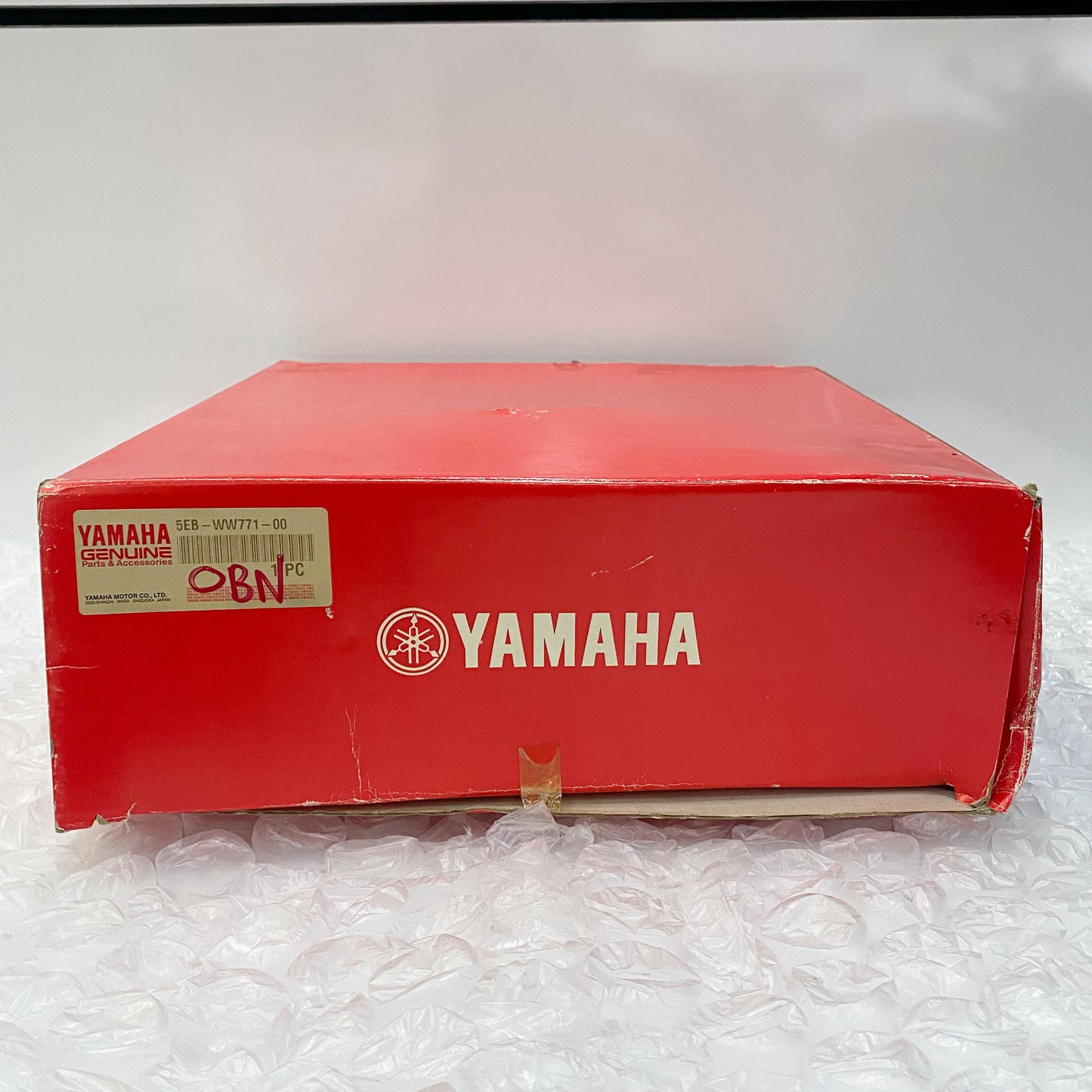 Yamaha '00 R6 Seat Cover, Black 5EB-WW771-00