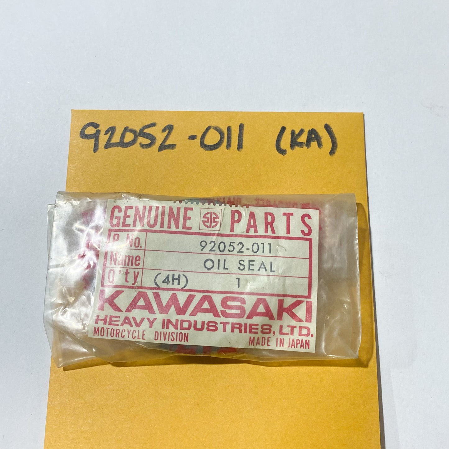 KAWASAKI OIL SEAL,WTC22427 92052-011