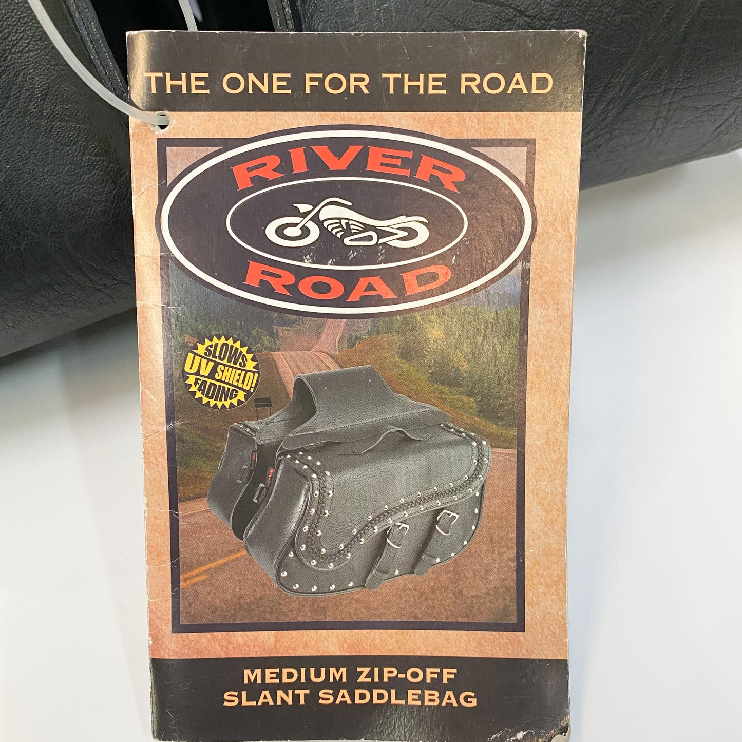 River Road Quantum Slant Classic Saddlebags, Medium- 108949